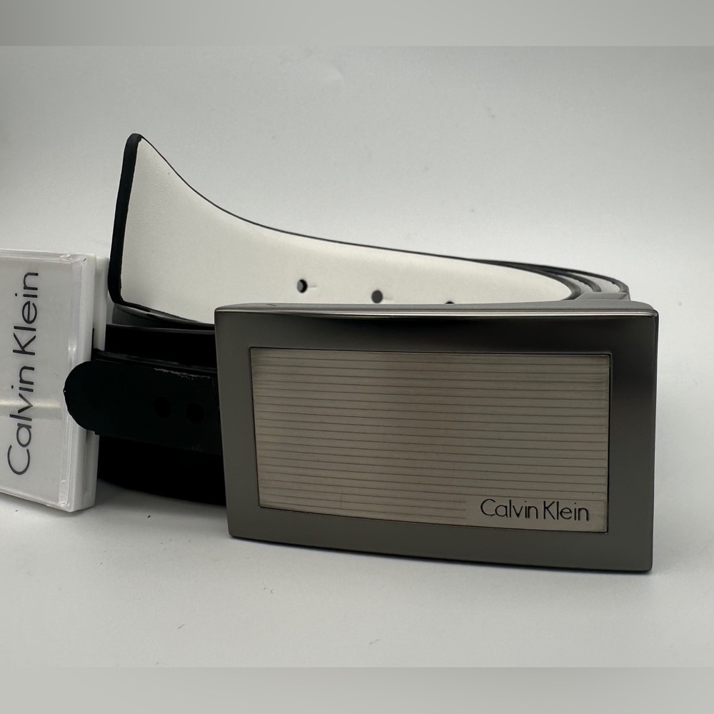 CALVIN KLEIN Reversible Leather BELT black white MENS 36 Silver Buckle 1-1/4”